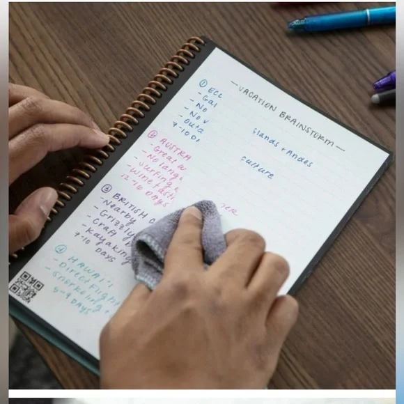 Rocketbook Note Smart Reusable Executive Planner Dot-Grid and Lined, 5" X 7" - Picture 2 of 5